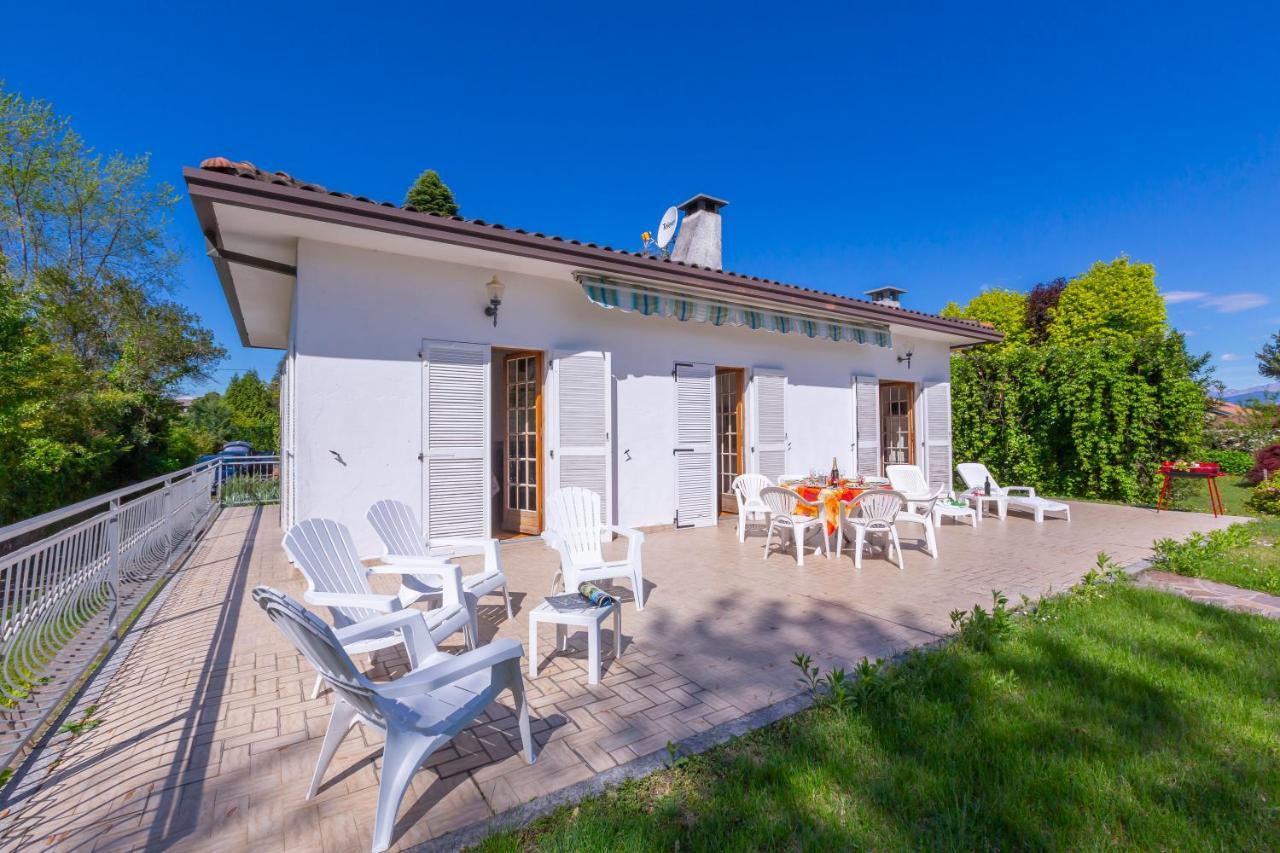 Villa Martine Au Bord Du Lac - Happy Rentals Cadrezzate エクステリア 写真
