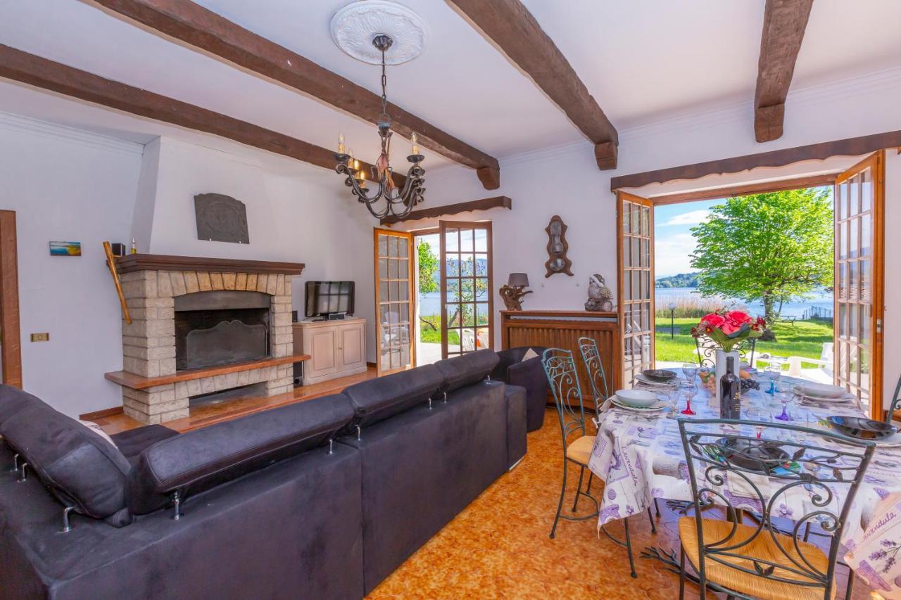 Villa Martine Au Bord Du Lac - Happy Rentals Cadrezzate エクステリア 写真