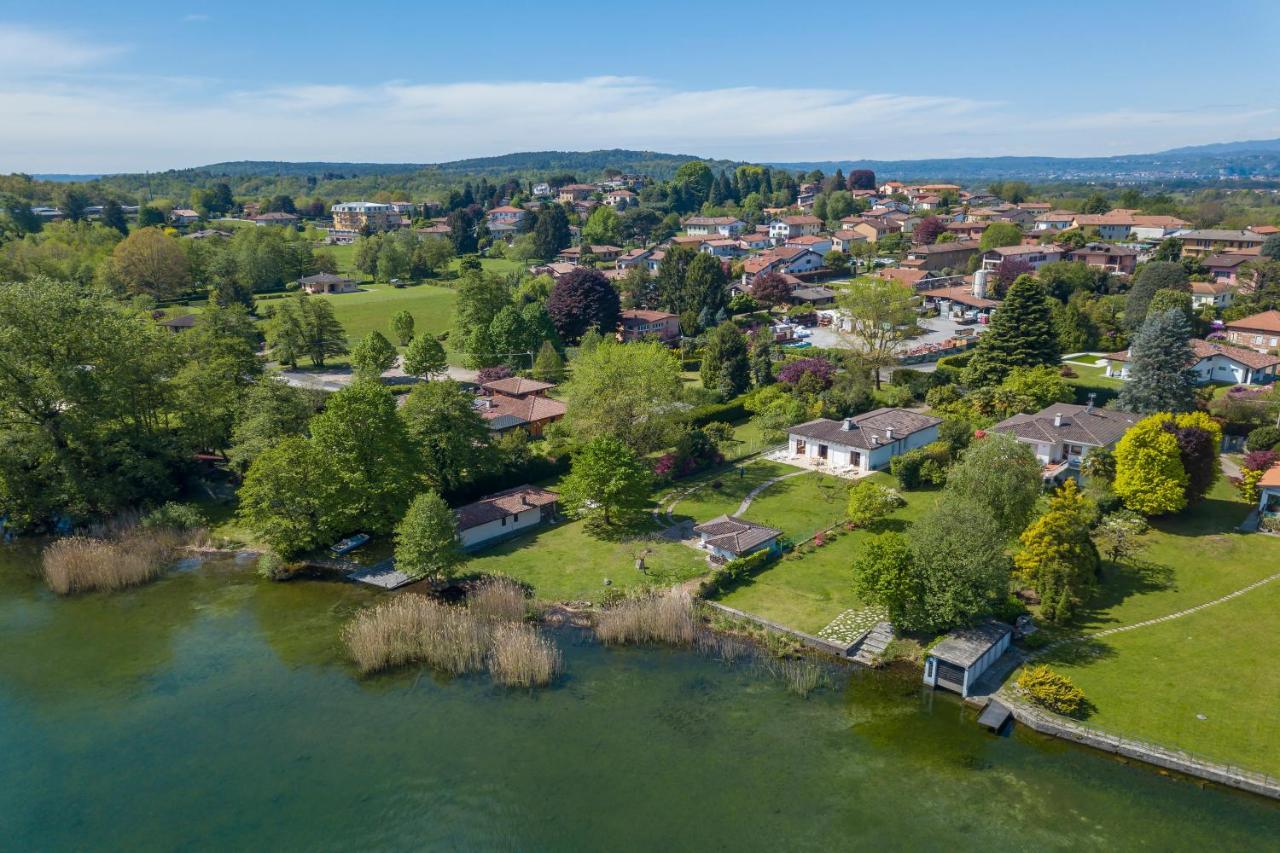 Villa Martine Au Bord Du Lac - Happy Rentals Cadrezzate エクステリア 写真